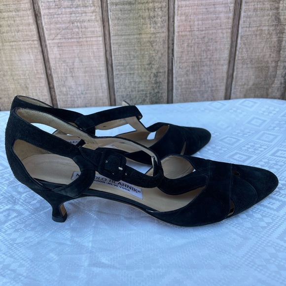 Manolo Blahnik Black Sued T-Bar Pump Size 37.5 - Picture 5 of 8